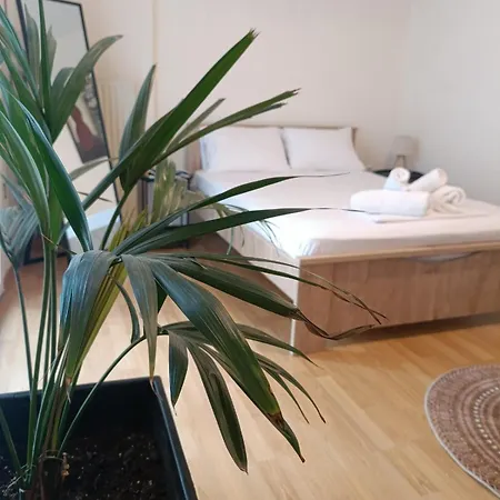 Finas Garden Escape * Kavala